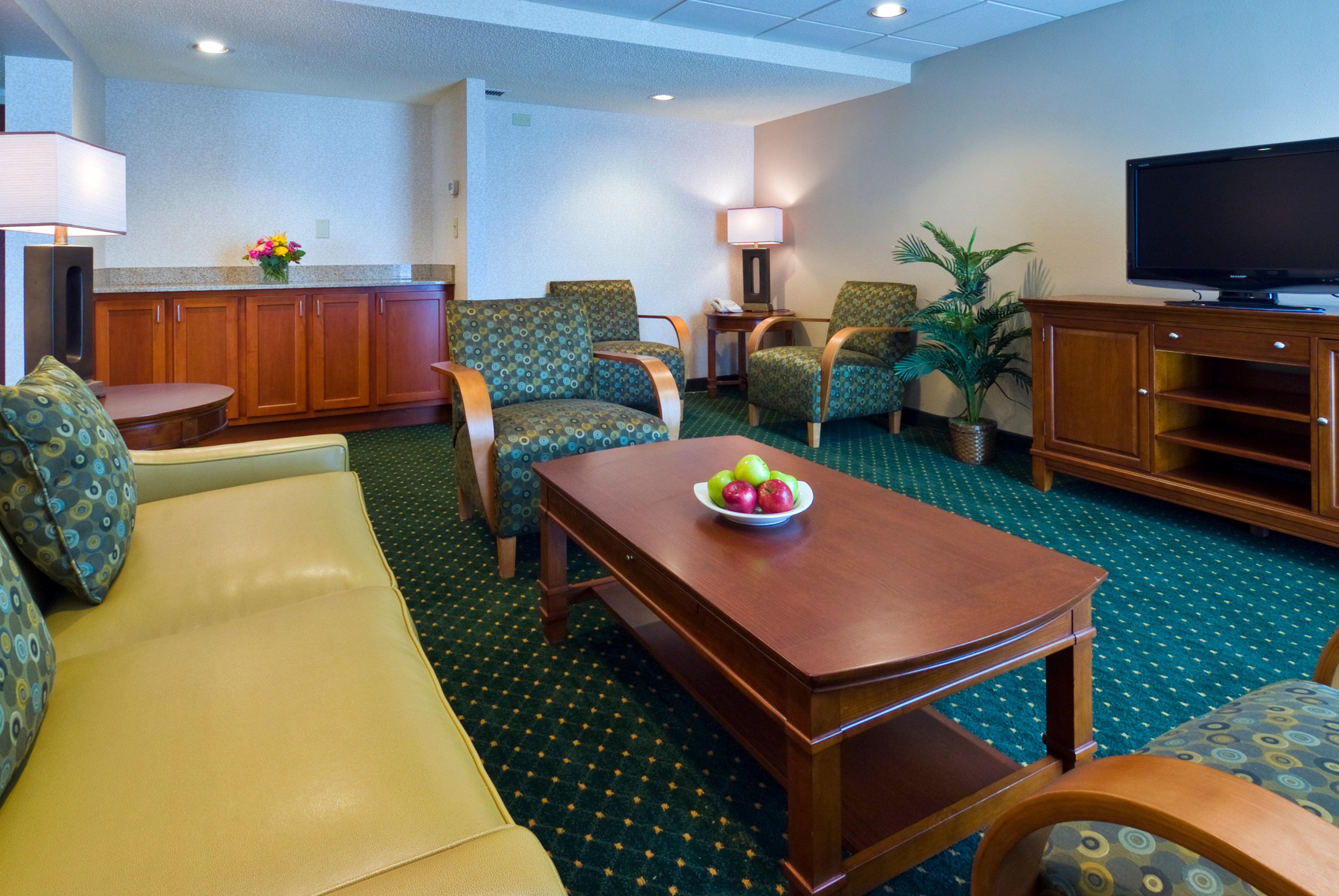 Holiday Inn Cincinnati-Eastgate By Ihg Exterior photo